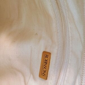 Robinsons Cream Fabric with Gold Accent